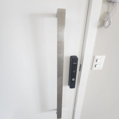 Apartamentos com 77m², 2 quartos, 1 suíte, 2 garagens, no bairro Kobrasol em São José