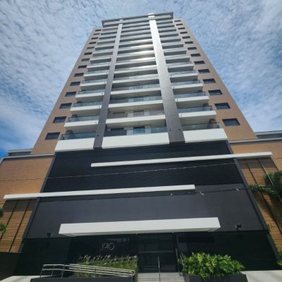 Apartamentos com 77m², 2 quartos, 1 suíte, 2 garagens, no bairro Kobrasol em São José