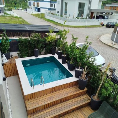 Casa Residencial com 180m², 3 quartos, 1 suíte, 2 garagens, no bairro Rio Tavares em Florianópolis