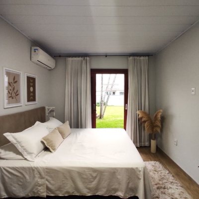 Casa Residencial com 165m², 3 quartos, 2 garagens, no bairro Jardim Eldorado em Palhoça