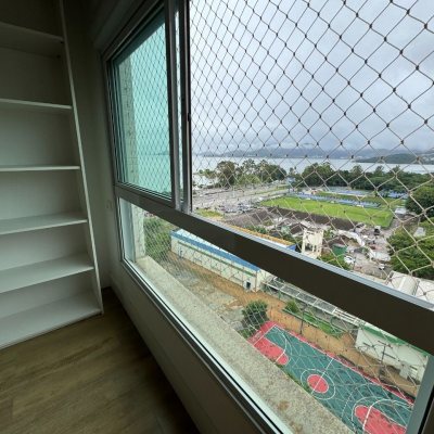 Apartamentos com 165m², 2 quartos, 2 suítes, 2 garagens, no bairro Agronômica em Florianópolis