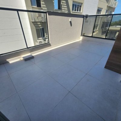 Apartamentos com 100m², 2 quartos, 2 suítes, 1 garagem, no bairro Coqueiros em Florianópolis