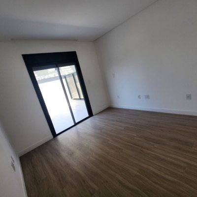 Apartamentos com 100m², 2 quartos, 2 suítes, 1 garagem, no bairro Coqueiros em Florianópolis