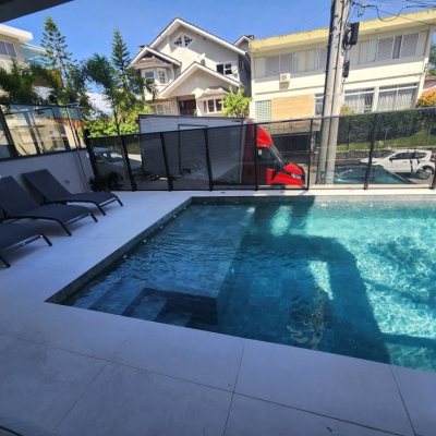 Apartamentos com 100m², 2 quartos, 2 suítes, 1 garagem, no bairro Coqueiros em Florianópolis