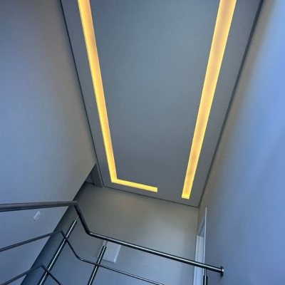 Casa Residencial com 156m², 3 quartos, 1 suíte, 2 garagens, no bairro São João Do Rio Vermelho em Florianópolis