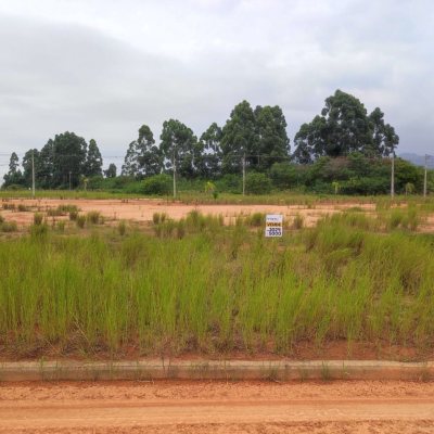 Terreno Comercial/Residencial com 375m², no bairro Areias De Baixo em Governador Celso Ramos