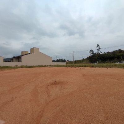 Terreno Comercial/Residencial com 375m², no bairro Areias De Baixo em Governador Celso Ramos