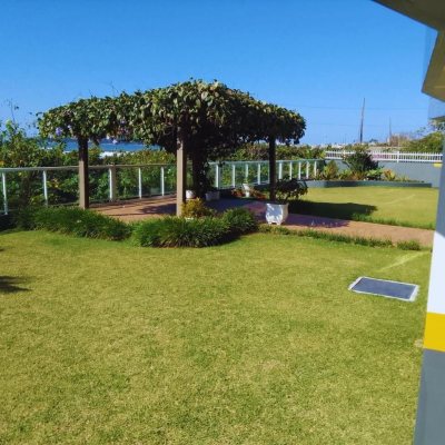 Cobertura com 350m², 2 quartos, 2 suítes, 2 garagens, no bairro Ingleses em Florianópolis