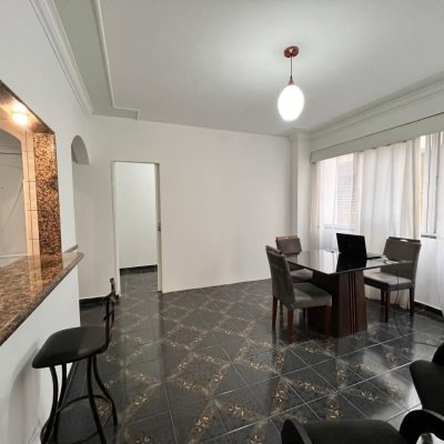 Apartamentos com 106m², 3 quartos, 1 garagem, no bairro Centro em Florianópolis