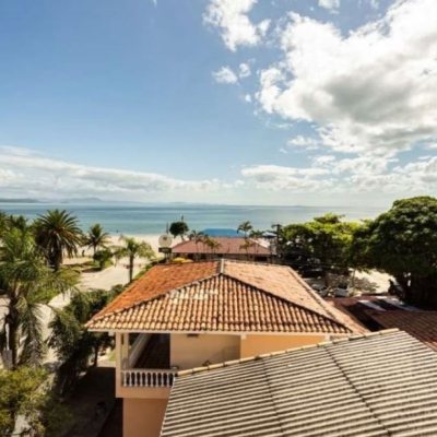 Pousada com 1084m², 21 quartos, 21 suítes, 18 garagens, no bairro Canasvieiras em Florianópolis