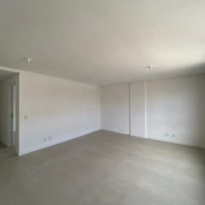 Apartamentos com 52m², 1 quarto, 1 suíte, 1 garagem, no bairro Centro em Florianópolis