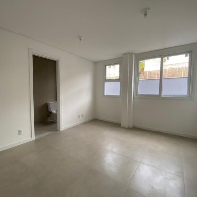 Apartamentos com 52m², 1 quarto, 1 suíte, 1 garagem, no bairro Centro em Florianópolis
