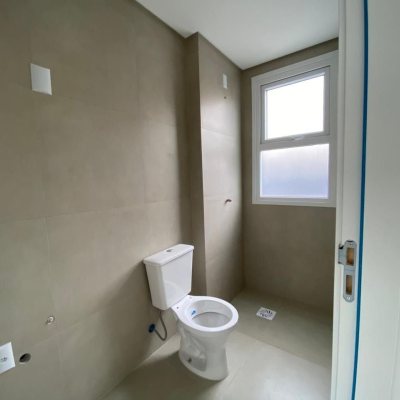 Apartamentos com 52m², 1 quarto, 1 suíte, 1 garagem, no bairro Centro em Florianópolis