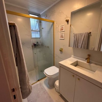 Apartamentos com 91m², 3 quartos, 1 suíte, 1 garagem, no bairro Coqueiros em Florianópolis