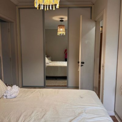 Apartamentos com 91m², 3 quartos, 1 suíte, 1 garagem, no bairro Coqueiros em Florianópolis
