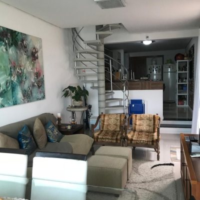 Apartamentos com 490m², 6 quartos, 1 suíte, 4 garagens, no bairro Campeche em Florianópolis