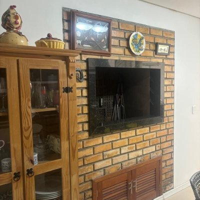 Apartamentos com 490m², 6 quartos, 1 suíte, 4 garagens, no bairro Campeche em Florianópolis