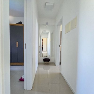 Casa Residencial com 92m², 2 quartos, 2 garagens, no bairro Serraria em São José