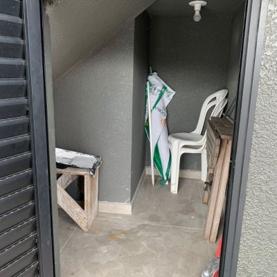 Casa Residencial com 200m², 3 quartos, 3 suítes, 4 garagens, no bairro Rio Tavares em Florianópolis