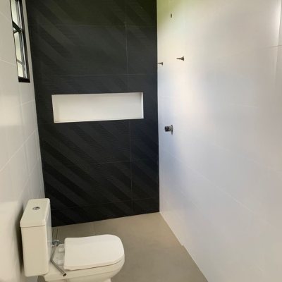 Casa Residencial com 200m², 3 quartos, 3 suítes, 4 garagens, no bairro Rio Tavares em Florianópolis