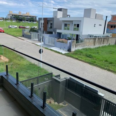 Casa Residencial com 200m², 3 quartos, 3 suítes, 4 garagens, no bairro Rio Tavares em Florianópolis