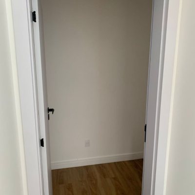 Casa Residencial com 311m², no bairro Rio Tavares em Florianópolis