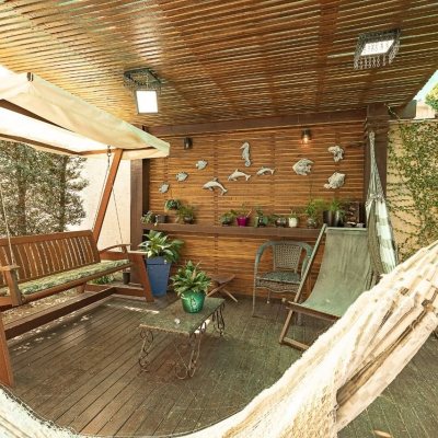 Casa Residencial com 271m², 3 quartos (sendo 3 suítes), 2 garagens, no bairro Ingleses em Florianópolis