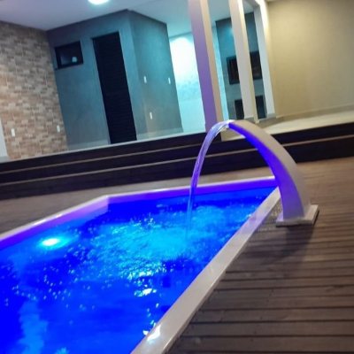 Casa Residencial com 202m², 3 quartos, 1 suíte, 2 garagens, no bairro Pedra Branca em Palhoça