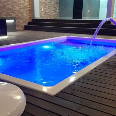 Casa Residencial com 202m², 3 quartos, 1 suíte, 2 garagens, no bairro Pedra Branca em Palhoça