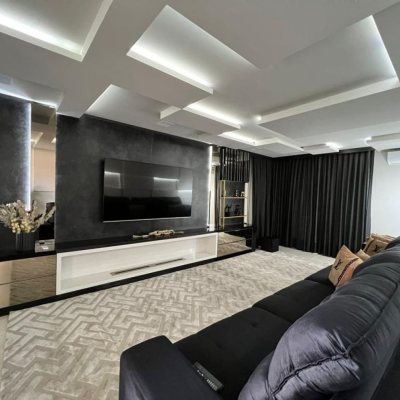 Casa em Condomínio com 782m², 5 quartos, 5 suítes, 12 garagens, no bairro Ingleses do Rio Vermelho em Florianópolis