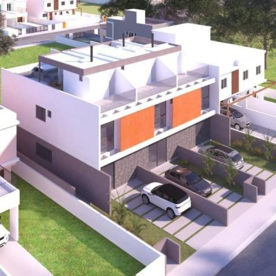 Sobrado Residencial com 201m², 3 quartos, 3 suítes, 2 garagens, no bairro Ingleses do Rio Vermelho em Florianópolis