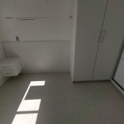Apartamentos com 68m², 2 quartos, 1 suíte, 1 garagem, no bairro Kobrasol em São José