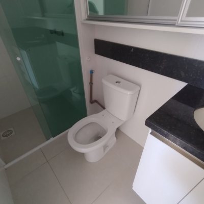 Apartamentos com 68m², 2 quartos, 1 suíte, 1 garagem, no bairro Kobrasol em São José