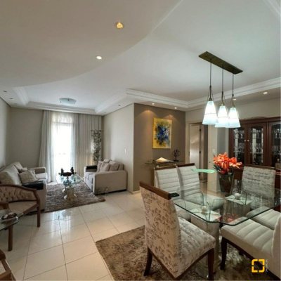 Apartamentos com 116m², 3 quartos, 1 suíte, 1 garagem, no bairro Estreito em Florianópolis