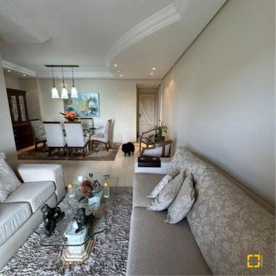 Apartamentos com 116m², 3 quartos, 1 suíte, 1 garagem, no bairro Estreito em Florianópolis