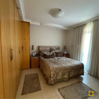 Apartamentos com 116m², 3 quartos, 1 suíte, 1 garagem, no bairro Estreito em Florianópolis