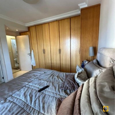 Apartamentos com 116m², 3 quartos, 1 suíte, 1 garagem, no bairro Estreito em Florianópolis