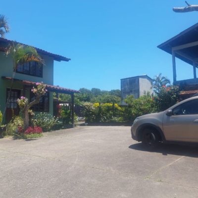 Casa Residencial com 530m², 5 quartos, 8 garagens, no bairro Lagoa Da Conceição em Florianópolis