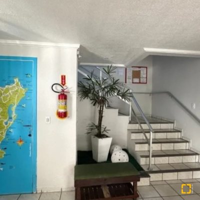 Predio com 1539m², 21 garagens, no bairro Canasvieiras em Florianópolis