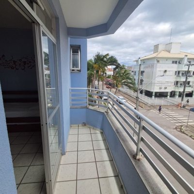 Predio com 1539m², 21 garagens, no bairro Canasvieiras em Florianópolis