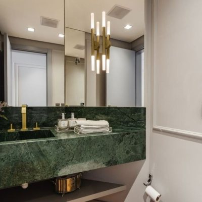 Apartamentos com 250m², 3 quartos, 3 suítes, 2 garagens, no bairro Agronômica em Florianópolis