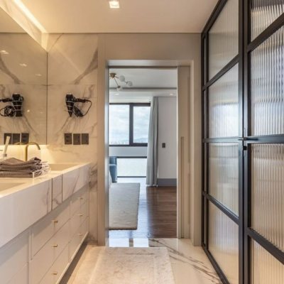 Apartamentos com 250m², 3 quartos, 3 suítes, 2 garagens, no bairro Agronômica em Florianópolis