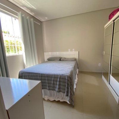 Casa Residencial com 360m², 4 quartos, 3 suítes, 2 garagens, no bairro Ingleses do Rio Vermelho em Florianópolis