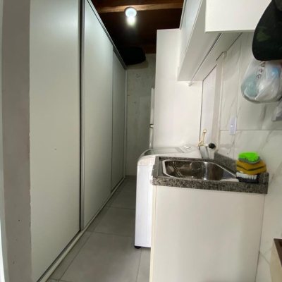 Casa Residencial com 360m², 4 quartos, 3 suítes, 2 garagens, no bairro Ingleses do Rio Vermelho em Florianópolis