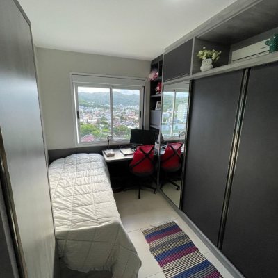 Apartamentos com 82m², 2 quartos, 1 suíte, 1 garagem, no bairro Itacorubi em Florianópolis