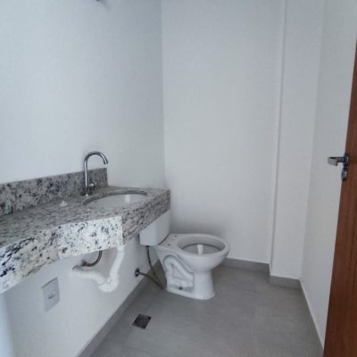 Casa Residencial com 89m², 2 quartos, 2 suítes, 2 garagens, no bairro São João Do Rio Vermelho em Florianópolis