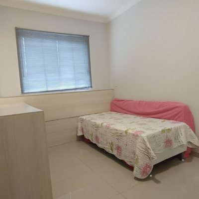 Apartamentos com 71m², 2 quartos, 1 suíte, 1 garagem, no bairro Ingleses do Rio Vermelho em Florianópolis