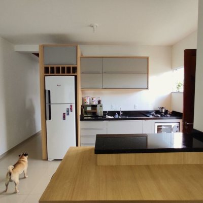 Casa Residencial com 74m², 3 quartos, 1 suíte, 2 garagens, no bairro Forquilhas em São José