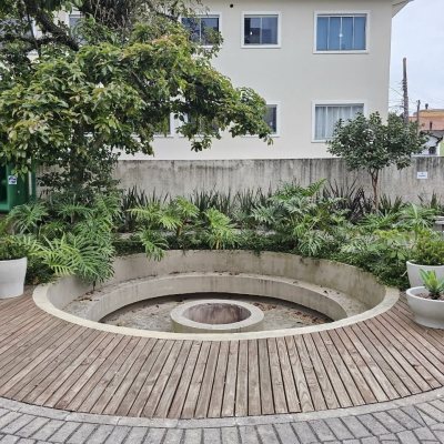 Apartamentos com 82m², 3 quartos, 1 suíte, 2 garagens, no bairro campeche em Florianópolis