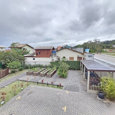 Apartamentos com 82m², 3 quartos, 1 suíte, 2 garagens, no bairro Campeche em Florianópolis